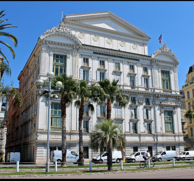 Monsieur pierre Medecin